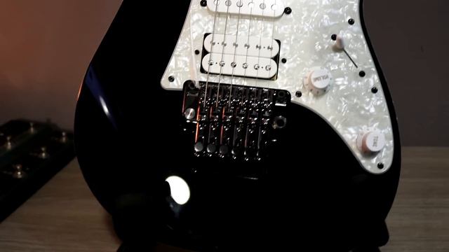 UNA GUITARRA CON 30 TRASTES! IBANEZ RG2011SC DEMO REVIEW смотреть онлайн