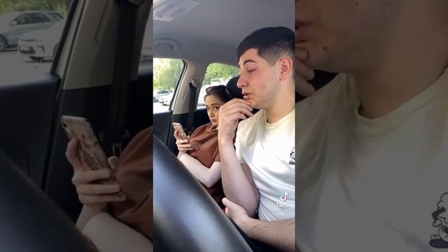 Ты что думал что девочки пукают духами ! Артем и Мадина !?? смотреть онлайн