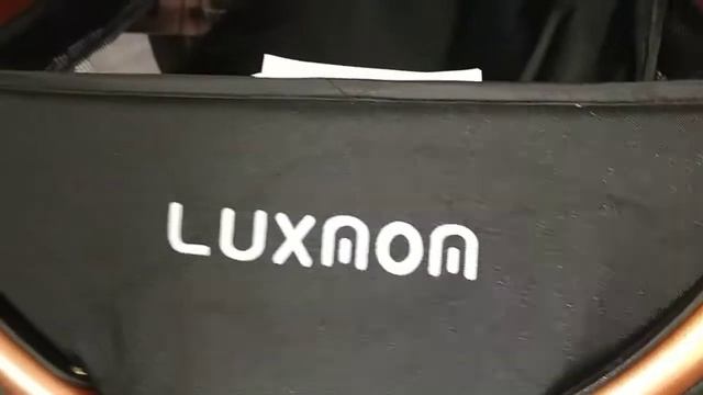 Устройство колес у коляски Belecoo трансформер 2в1. Главная ось на раме. смотреть онлайн