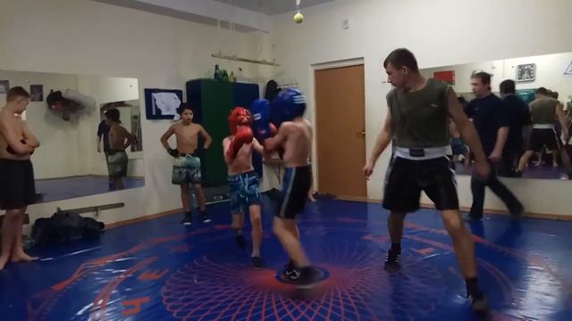 Чемпионат 1 БОЙЧЕ СТИЛЬ БОЙ Глеб Кордюшов с Павел Пономарев 02 12 2017 смотреть онлайн