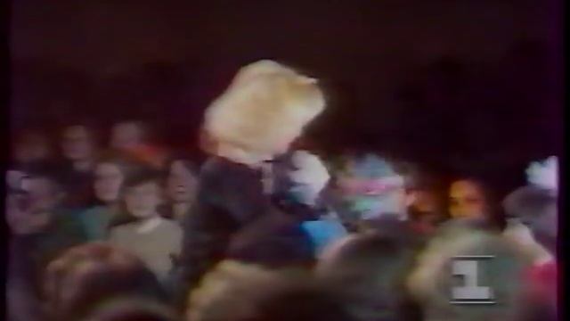 Т.Овсиенко Красивая девчонка Шире круг 1992г смотреть онлайн