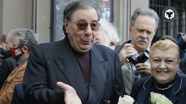 Адвокат Цивина и Дрожжиной подает в суд на Баталовых смотреть онлайн