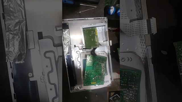 تصليح عطل باور فى شاشه BenQ 22 Hd смотреть онлайн