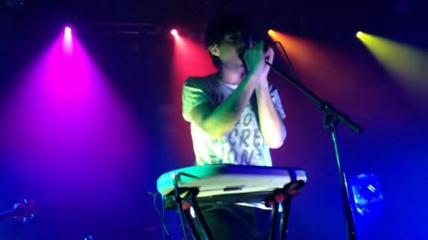 Grizzly Bear- Speak in Rounds