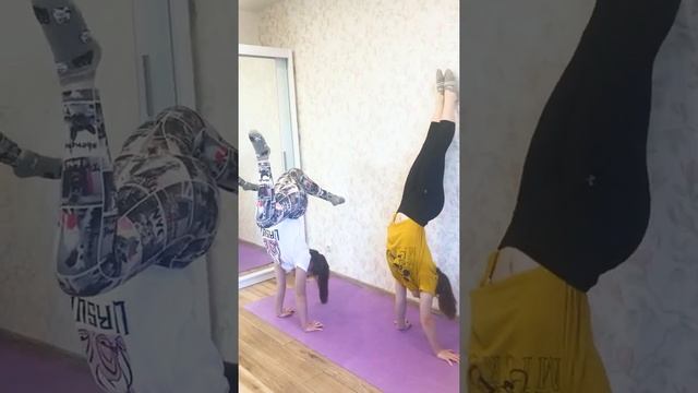 Йога челлендж от Двойняшек Светы и Наташи, НО КАКОЙ?!!! смотреть онлайн
