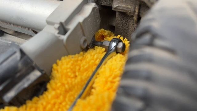 Датчик давления топлива Volvo. Меняем срочно! смотреть онлайн