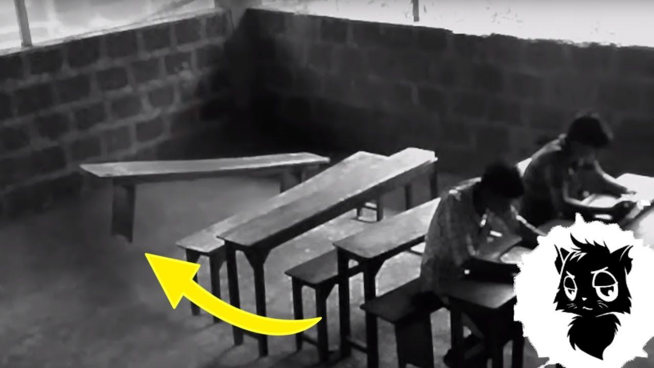 5 ПАРАНОРМАЛЬНЫХ ВЕЩЕЙ В ШКОЛЕ СНЯТЫХ НА КАМЕРУ [Черный кот] смотреть онлайн