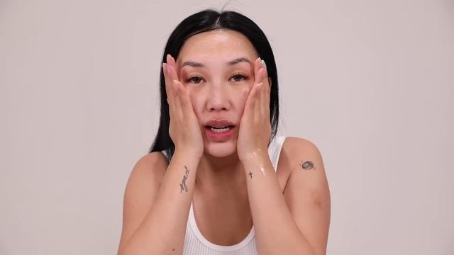 Korean Skincare for Acne Prone Skin *WHOLE ROUTINE* смотреть онлайн