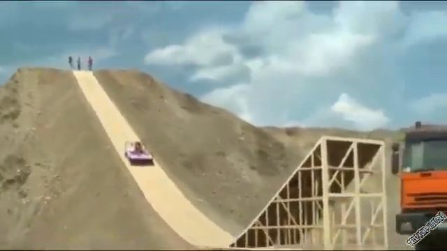 Что ещё нужно мужчине? Затащить красивую полуголую девушку в кровать, вознести ее донебес и вместе. смотреть онлайн