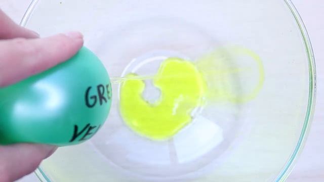 BALLOON POPPING - GUESS THE COLOR INSIDE Challenge #12