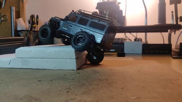 Orlandoo Hunter OH32A03 Custom Defender D110 1/32 Rock Crawler - Just DO IT #1 смотреть онлайн