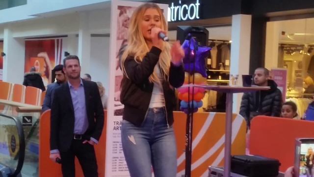 Lisa Ajax - My Heart Wants Me Dead смотреть онлайн