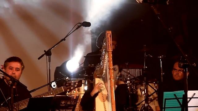 No woman no cry- Guitar, bass, percussion and harp ! смотреть онлайн