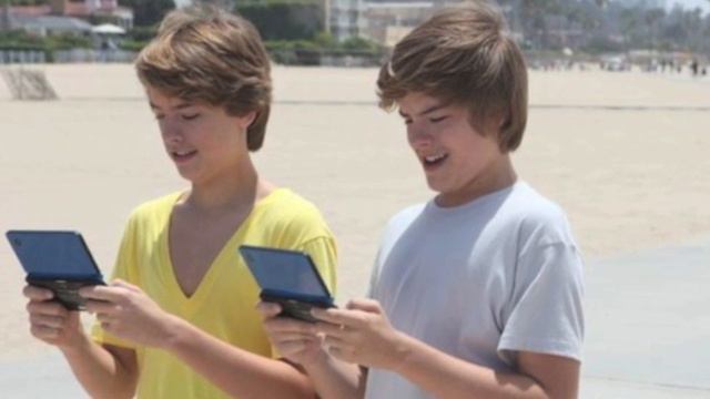 Dylan And Cole Sprouse PhotoShoots Through The Years !