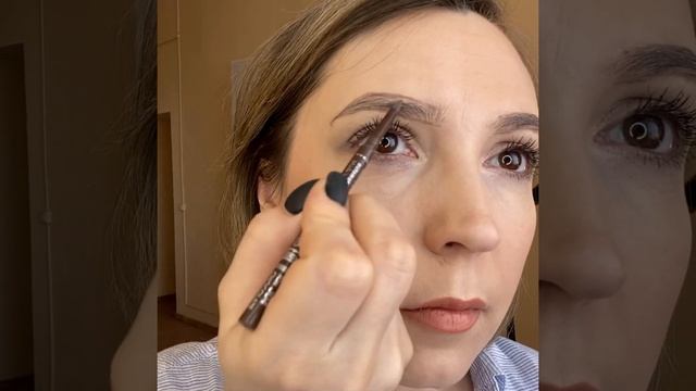 Макияж бровей карандашом смотреть онлайн
