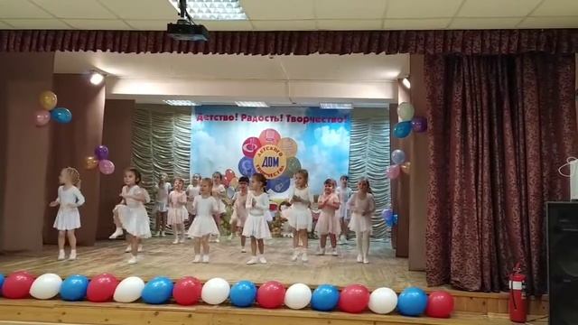 танец злая тучка смотреть онлайн