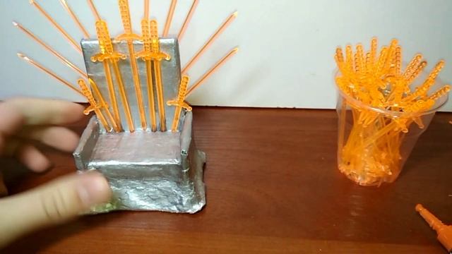 Как сделать железный трон своими руками (Iron Throne) смотреть онлайн