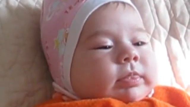 Нам меньше 2-х мес! Но мы уже пытаемся говорить! смотреть онлайн
