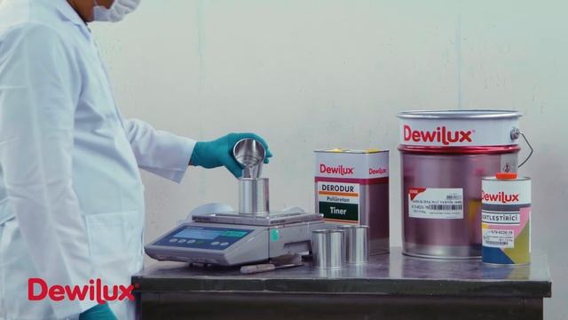 НАНЕСЕНИЕ АКРИЛОВОГО ШЕЛКОВИСТО - МАТОВОГО ЛАКА DEWILUX смотреть онлайн