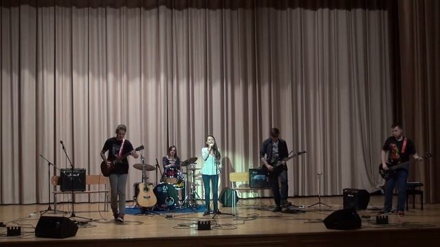 Истфакерс (вокал Александра Левцова) - Decode (Paramore) смотреть онлайн