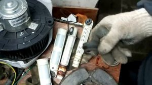 РЕМОНТ АМОРТИЗАТОРА СТИРАЛЬНОЙ МАШИНЫ. ВСЁ ПРОСТО! REPAIR OF THE WASHING MACHINE AMORTIZER.