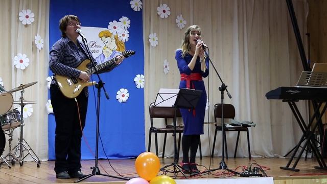 Мария Матюх & Лариса Вольская - Матушка-Богородица.mp4 смотреть онлайн