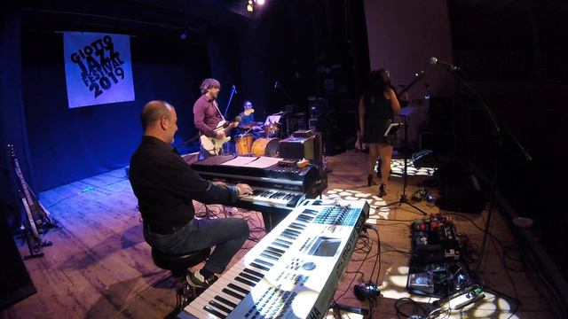 Dejavù - Vincenzo Genovese opening Ida Neilson - Giotto Jazz Festival 2019 смотреть онлайн