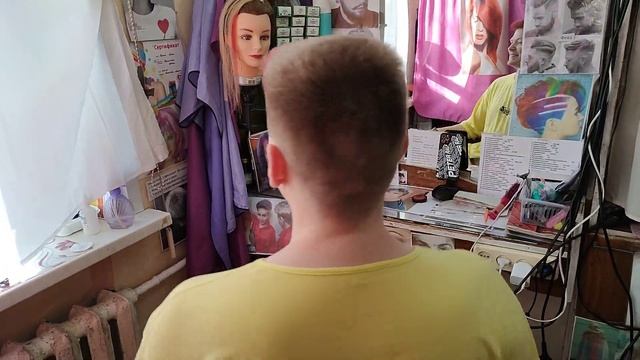 Постриглись под Площадку сделали окрашивание зимняя ? Вишня