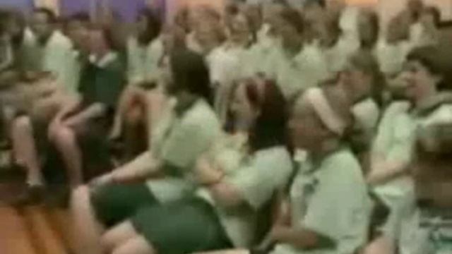 Он встал! А ты! смотреть онлайн