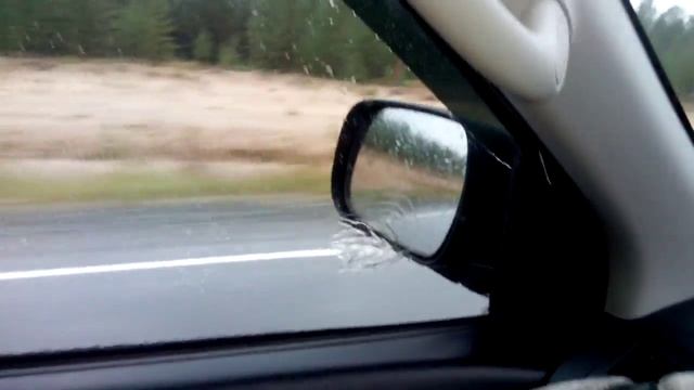 Завихрение на стекле автомобиля смотреть онлайн
