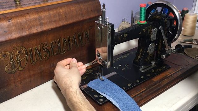 How to Thread + Sew on a Antique German 'Winselmann' Transverse Shuttle Sewing Machine смотреть онлайн