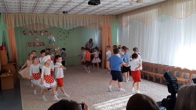 Ягодка 8 марта Дарина(6) смотреть онлайн