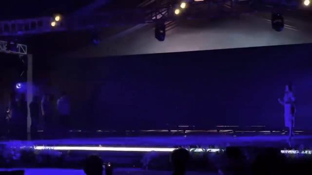 WULING VICTORY HYBRID 2023 VS INNOVA ZENIX 2023 KOMPARASI !!! WULING VICTORY 200 JUTAAN !!! смотреть онлайн