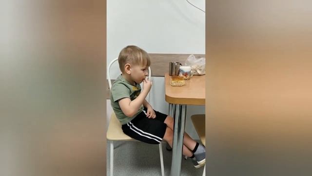 Доброе дело отец просит помощи для сына! / Судьба человека / Слово пацана / Вася на сене смотреть онлайн