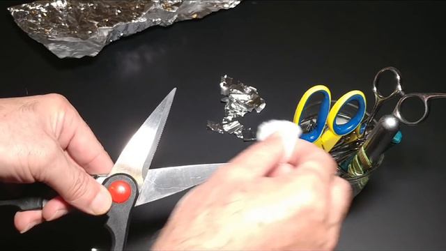 🔴 COMO AFILAR TUS TIJERAS, AFEITADORAS, CORTA UÑAS y PINZAS | RAPIDO Y FACIL EN 3 MINUTOS 🔴 смотреть онлайн