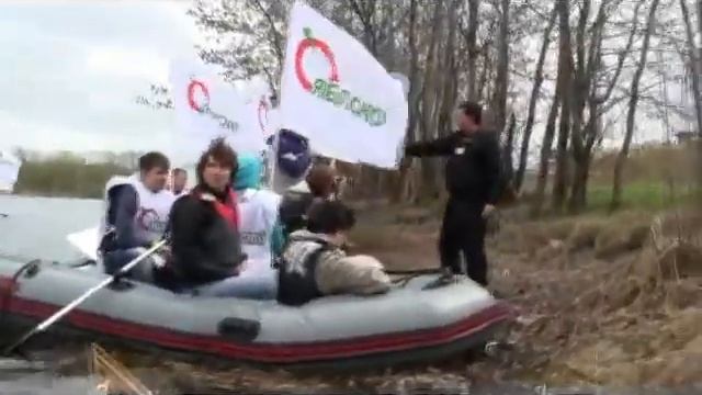 Флотилия партии «Яблоко» атаковала элитный поселок смотреть онлайн