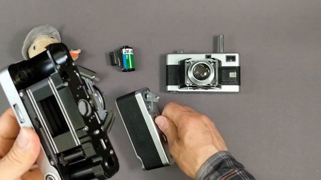 Voigtlander Vitessa - незвичайна дальномірка з Німеччини. смотреть онлайн