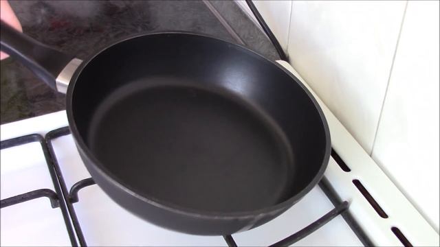 Для легкого и вкусного завтрака Кабачковые оладьи с овсянкой. Зеленые оладьи. смотреть онлайн