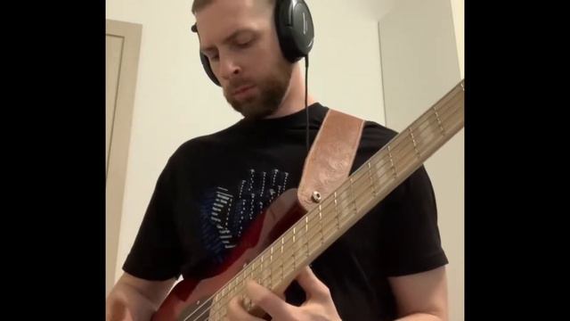 Bass Mods K534 5 bass guitar slap line 80 ‘s Funk music смотреть онлайн