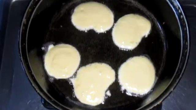 Оладьи на сметане с цитрусовым вкусом смотреть онлайн