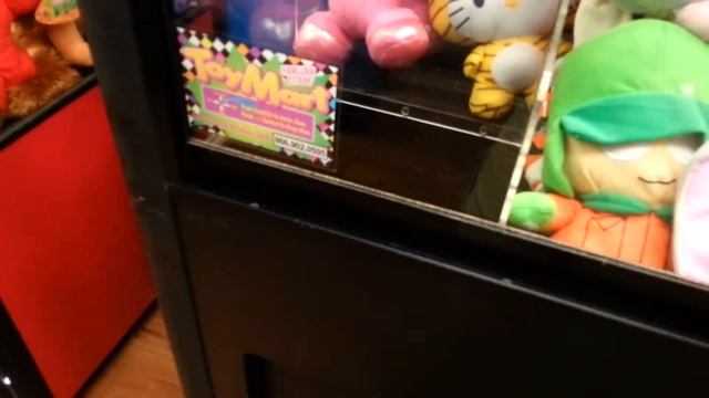 Sugar Loaf Claw Machine WIN Skill Crane Game - SLIDE OF CHUCKY - FREEZE JULY 2014 смотреть онлайн