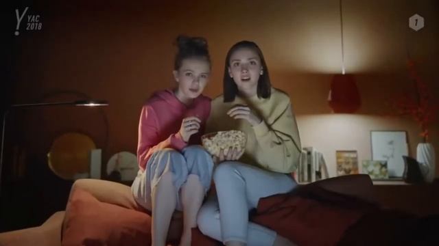 Payzinn & Cmetaha Озвучивают яндекс станцию "Алиса" смотреть онлайн