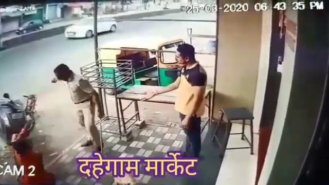 Вот что значит оказался не в то время и не в том месте смотреть онлайн