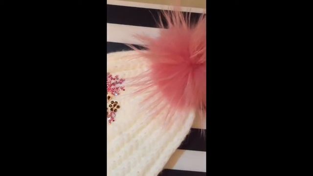 Кристаллы Swarowski. Мех песца. Ручная работа смотреть онлайн