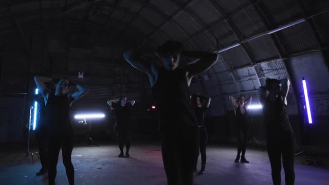 Sons of an Illustrious Father - Don't Cha смотреть онлайн