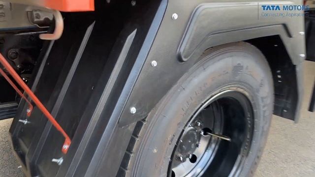 2023 Tata LPT 1216 FE 12 Tonner Truck Review - BS6 Phase-2 | Tata LPT 1216 Mileage, Price, Features смотреть онлайн