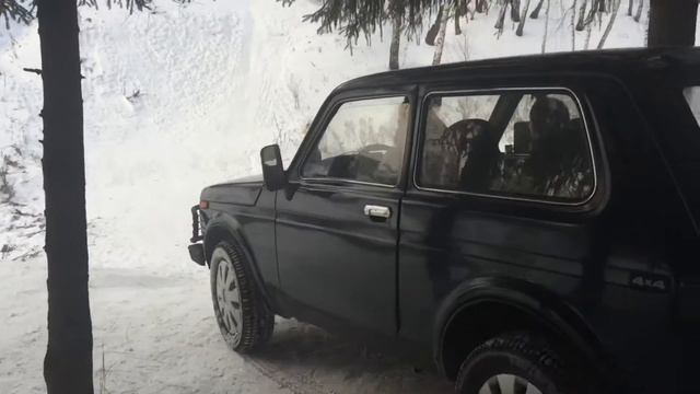 Покатушки НИВА & SUBARU FORESTER смотреть онлайн