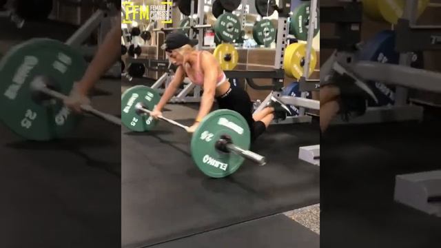STORMI KNIGHT - Black Female Fitness Motivation. смотреть онлайн