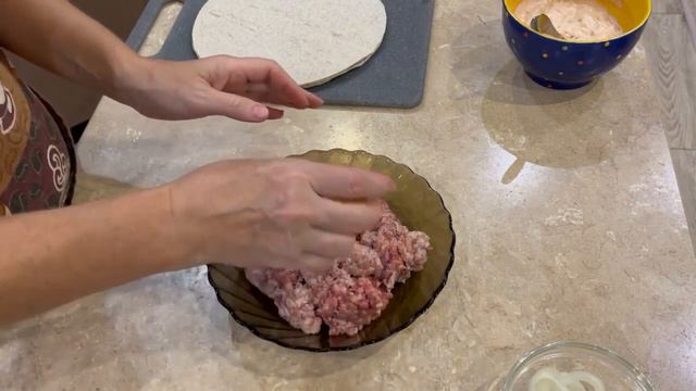 ЛАВАШ С САМОЙ ВКУСНОЙ И ОРИГИНАЛЬНОЙ НАЧИНКОЙ НА СКОВОРОДЕ !!! смотреть онлайн