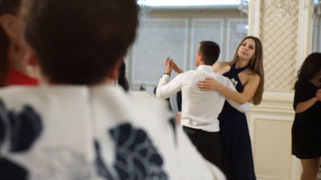 Полька з гудзом, Шіді ріді band смотреть онлайн